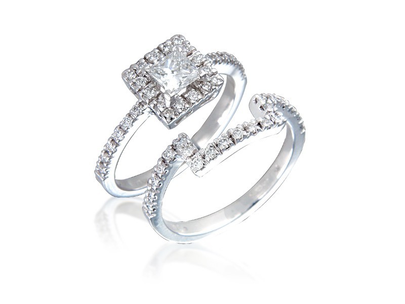 18ct White Gold 0.90ct Diamonds Bridal Set