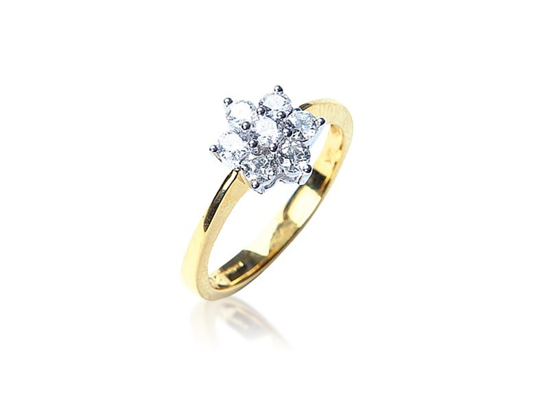 18ct Yellow & White Gold ring with 0.50ct Diamonds in white gold mount.