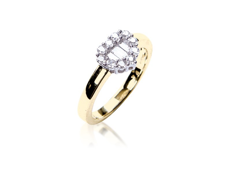 18ct Yellow & White Gold ring with 0.35ct Diamonds in white gold mount.