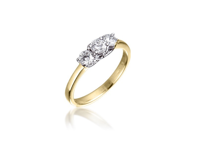 3 stone 18ct Yellow & White Gold ring with 0.50ct Diamonds in white gold mount.