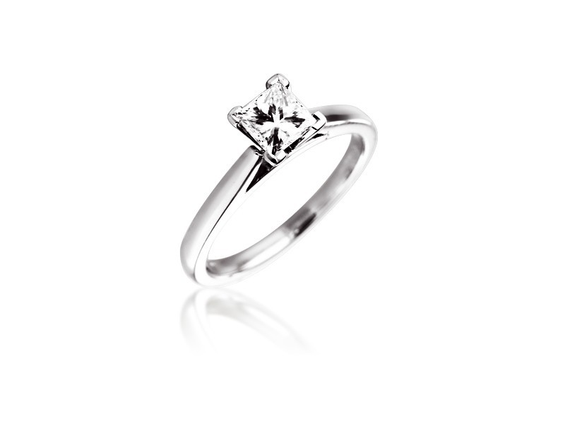 18ct White Gold 0.50ct Diamond Solitaire Engagement Ring