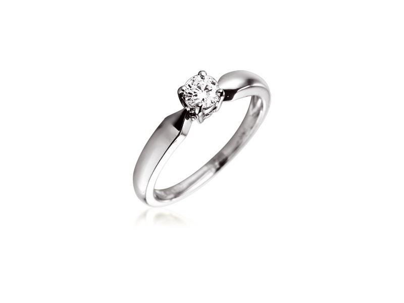 18ct White Gold 0.20ct Diamond Solitaire Engagement Ring