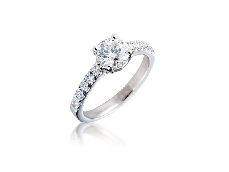 18ct White Gold 1.25ct Diamond Solitaire Engagement Ring