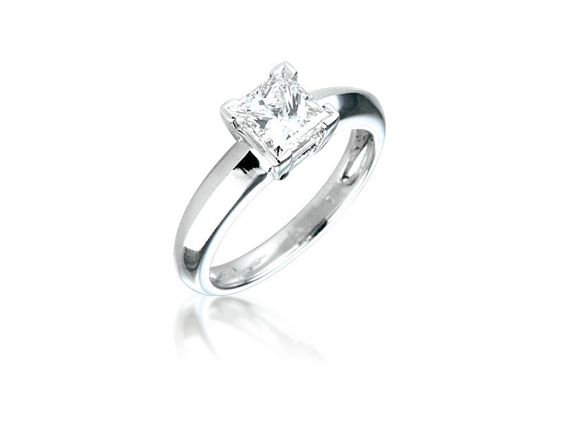 18ct White Gold 1.00ct Diamond Solitaire Engagement Ring