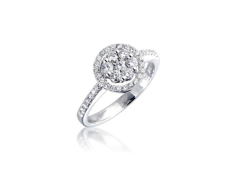 18ct White Gold ring with 0.50ct Diamonds