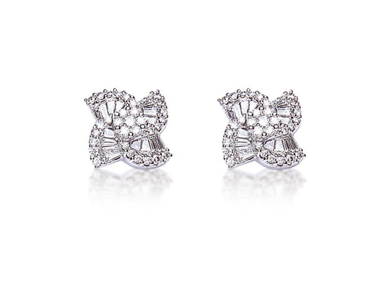 18ct White Gold & 0.70ct Diamonds Stud Earrings