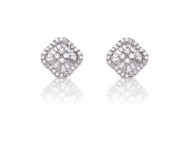 18ct White Gold & 0.75ct Diamonds Stud Earrings