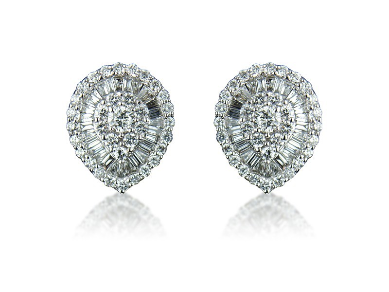 18ct White Gold & 1.25ct Diamonds Stud Earrings