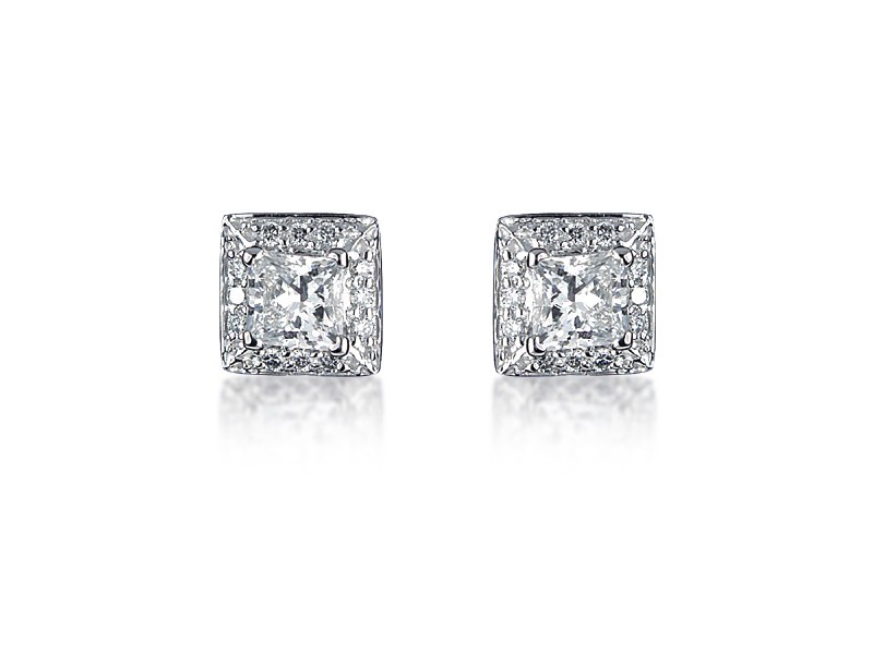 18ct White Gold & Diamonds Stud Earrings with Princess Cut Centre Stone 1.00ct Diamond. 