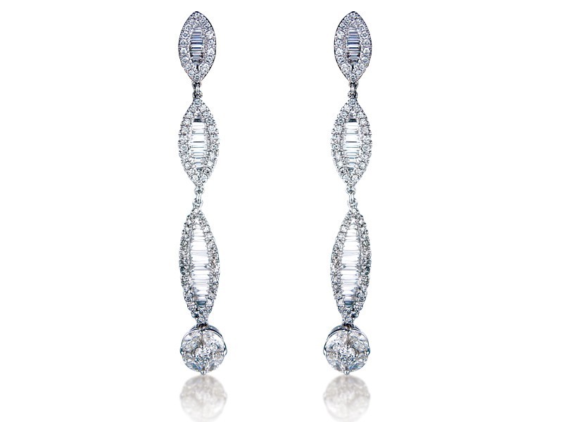 18ct White Gold Drop Earrings with 2.40ct Diamonds.