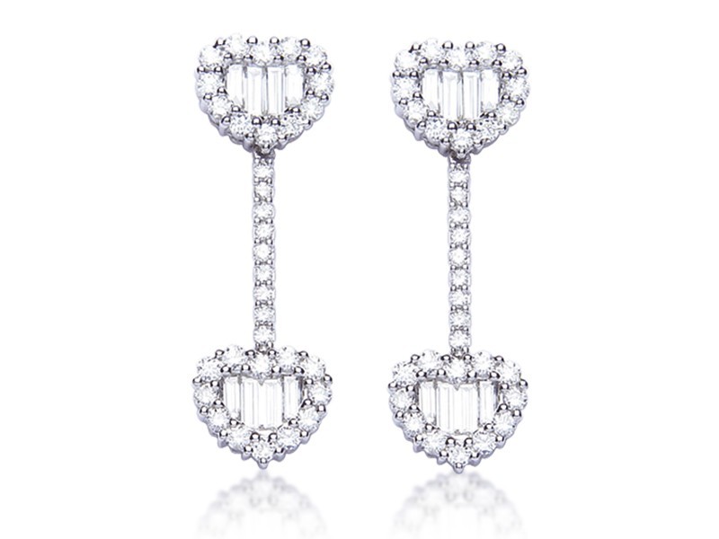 18ct White Gold Drop Earrings with 2.15ct Diamonds. 