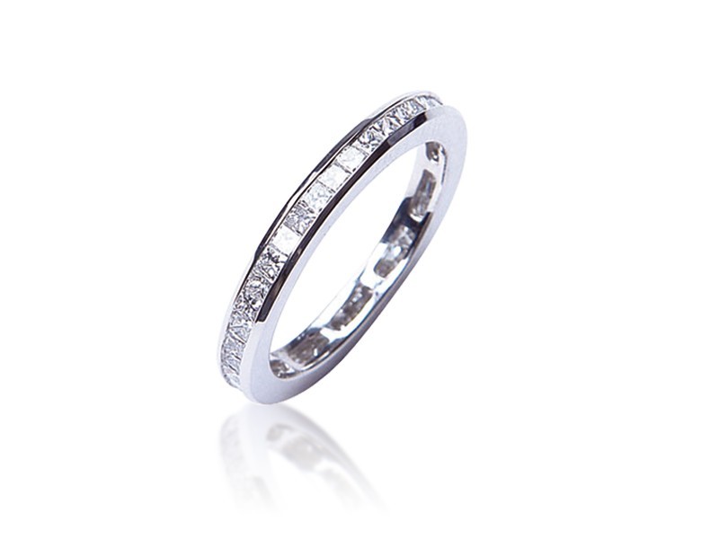 18ct White Gold Eternity Ring with 1.00ct Diamonds.