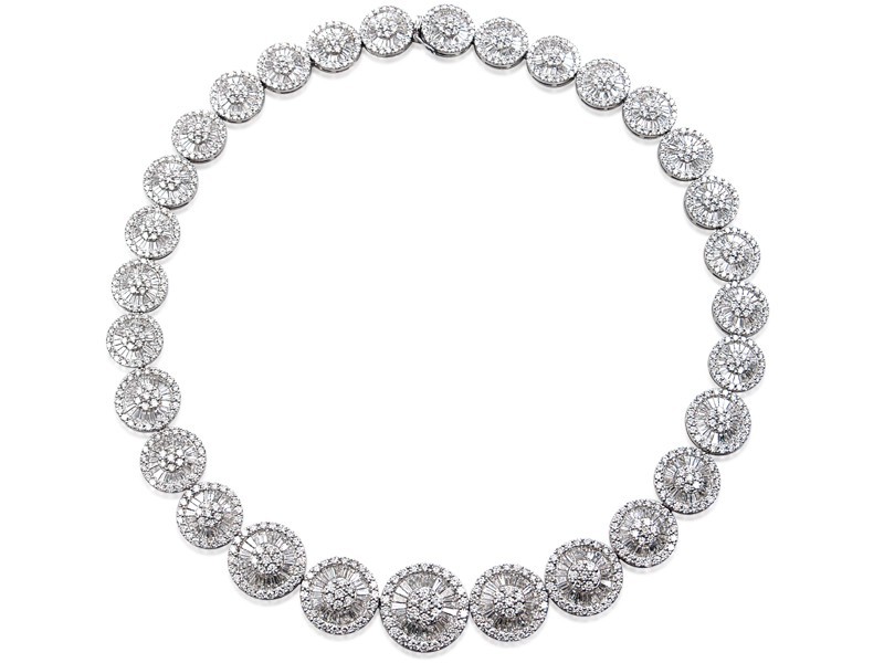 18ct White Gold & 33.50ct Diamonds Necklace