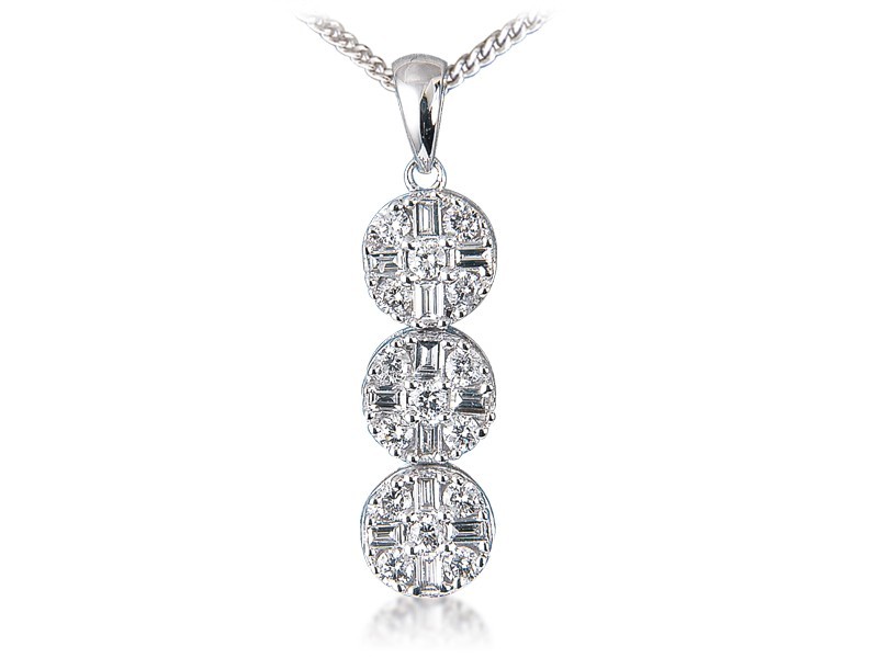 18ct White Gold Pendant with 0.60ct Diamonds.