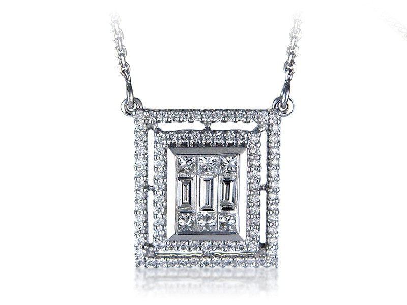 18ct White Gold Pendant with 1.80ct Diamonds. 