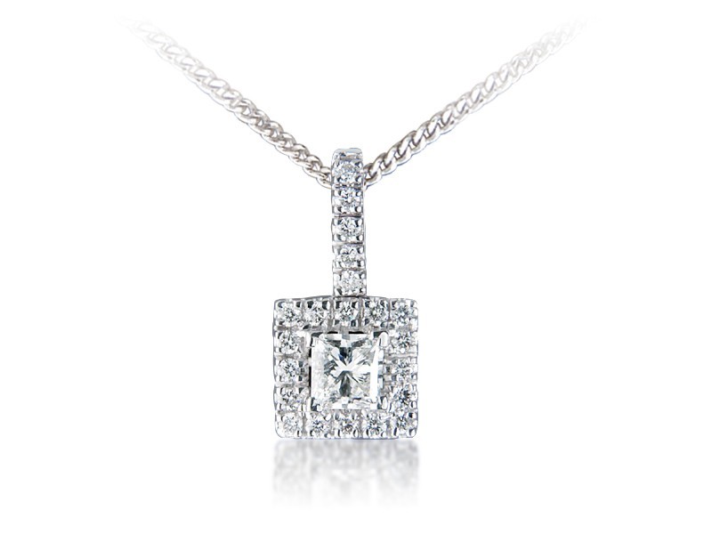 18ct White Gold Pendant with 0.65ct Diamonds. 