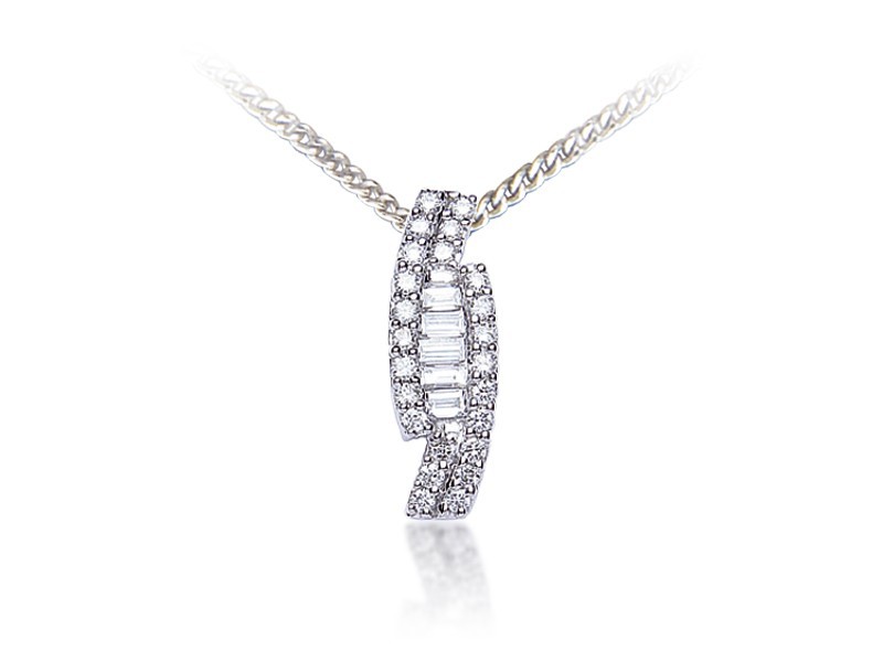 18ct White Gold Pendant with 0.50ct Diamonds. 