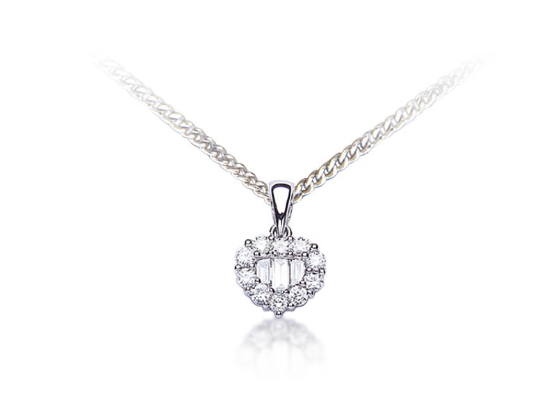 18ct White Gold Pendant with 0.35ct Diamonds. 