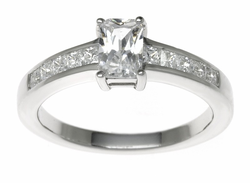 18ct White Gold 0.82ct Diamonds Solitaire Engagement Ring