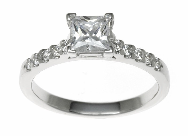 18ct White Gold 0.78ct Diamonds Solitaire Engagement Ring