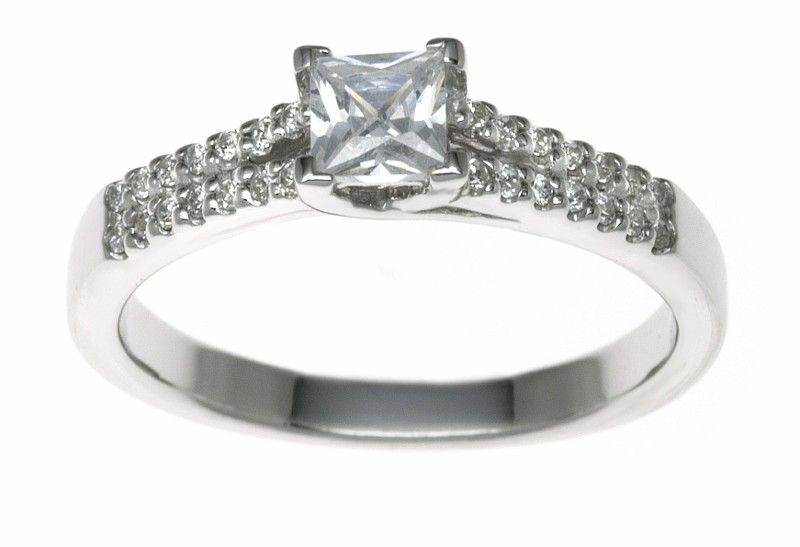 18ct White Gold 0.64ct Diamonds Solitaire Engagement Ring