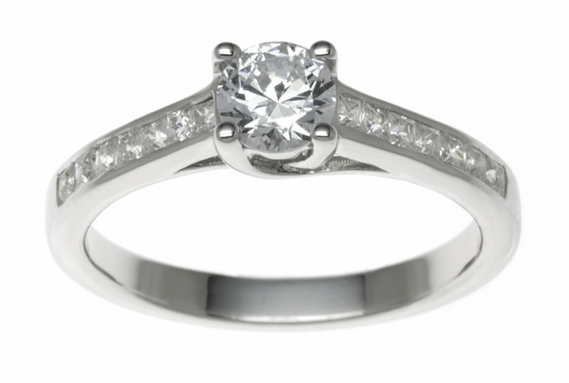 18ct White Gold 0.66ct Diamonds Solitaire Engagement Ring