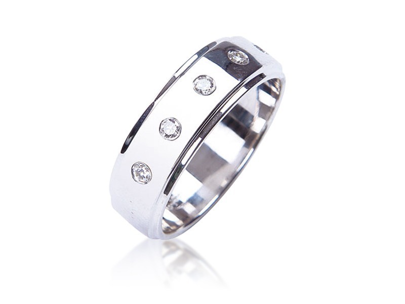 18ct White Gold & 0.30ct Diamonds Wedding Ring