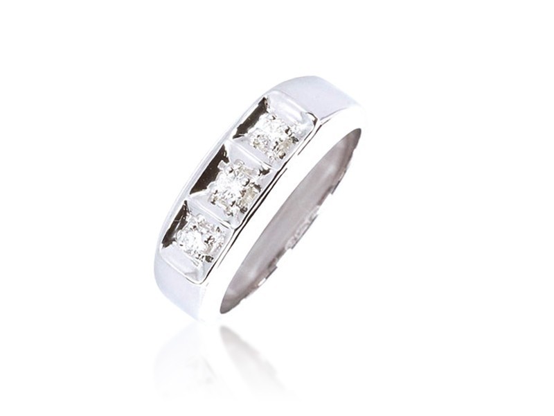 18ct White Gold & 0.25ct Diamonds Wedding Ring