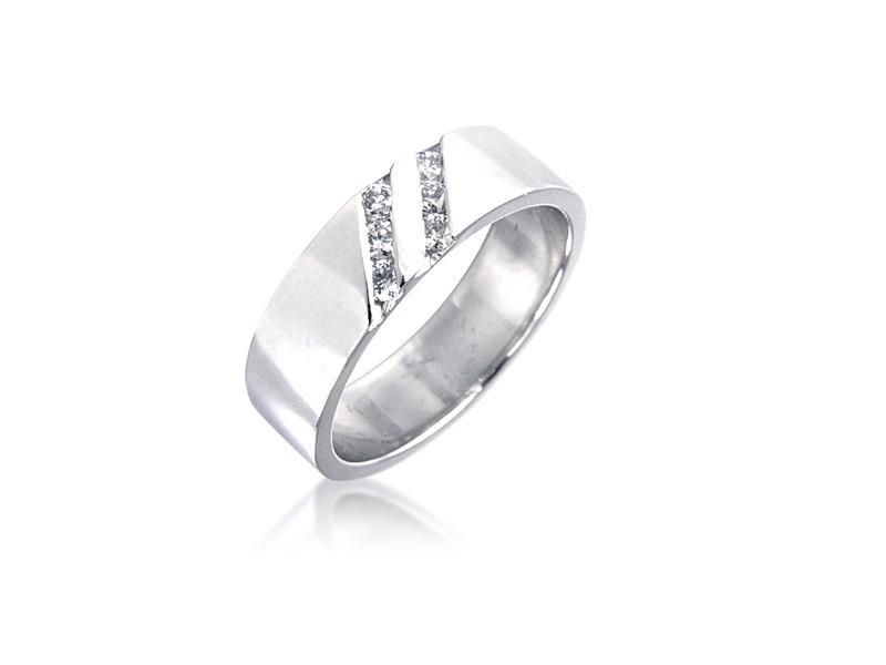 18ct White Gold & 0.20ct Diamonds 5mm Wedding Ring