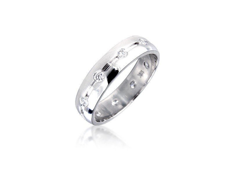 18ct White Gold & 0.35ct Diamonds 4mm Wedding Ring