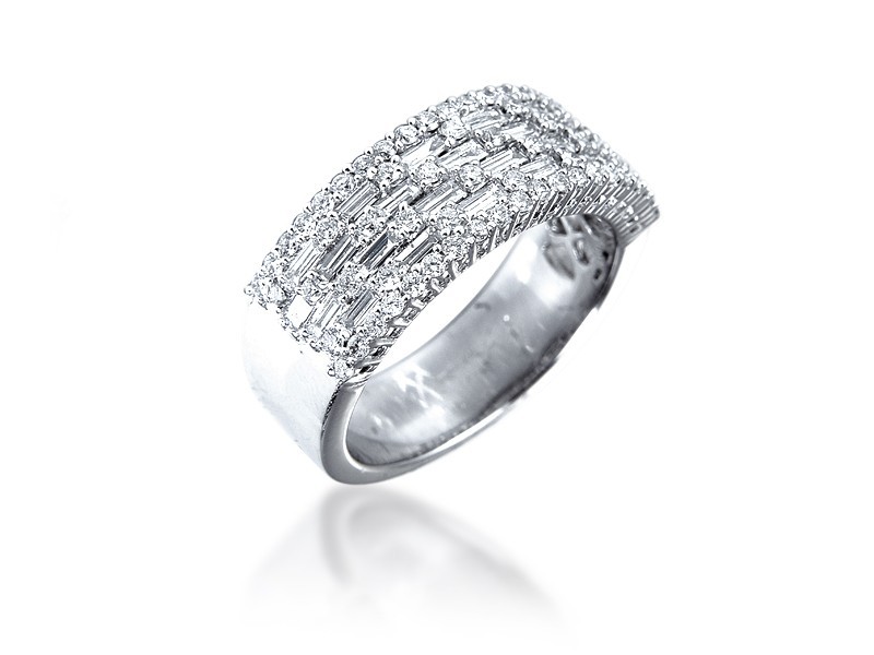 18ct White Gold & 1.10ct Diamonds Wedding Ring