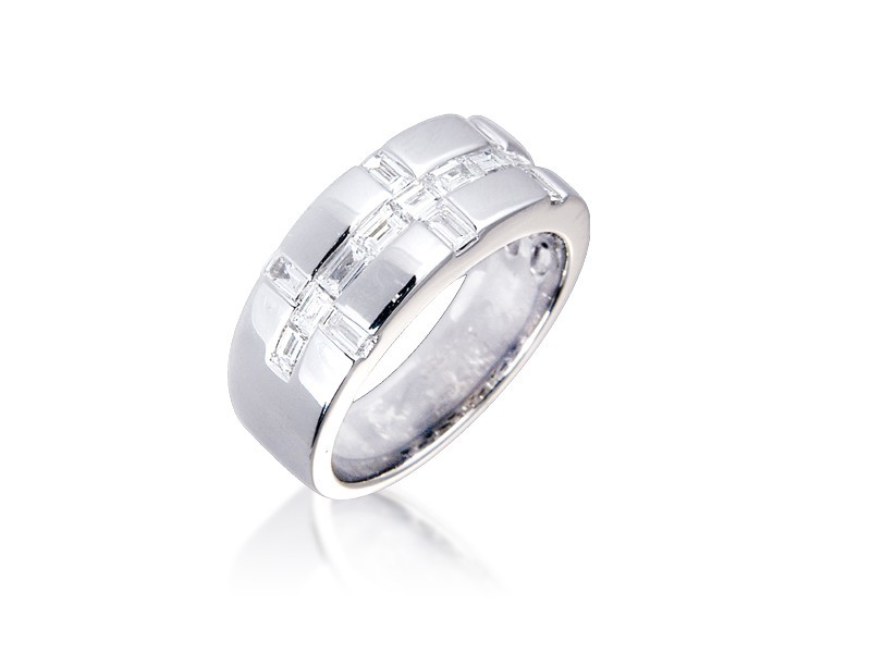 18ct White Gold & 0.70ct Diamonds Wedding Ring