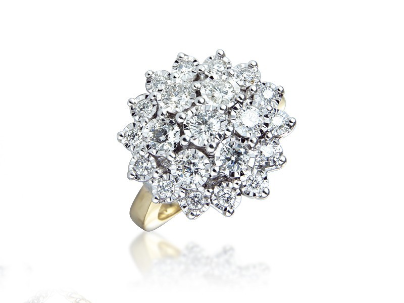 9ct Yellow & White Gold ring with 1.00ct Diamonds in white gold mount. 