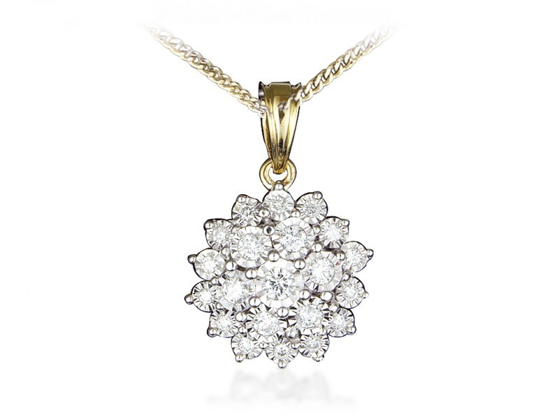 9ct Yellow Gold Pendant with 0.50ct Diamonds. 