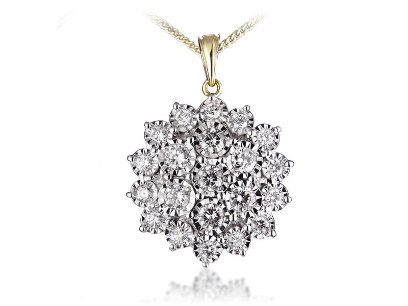 9ct Yellow Gold Pendant with 2.00ct Diamonds. 