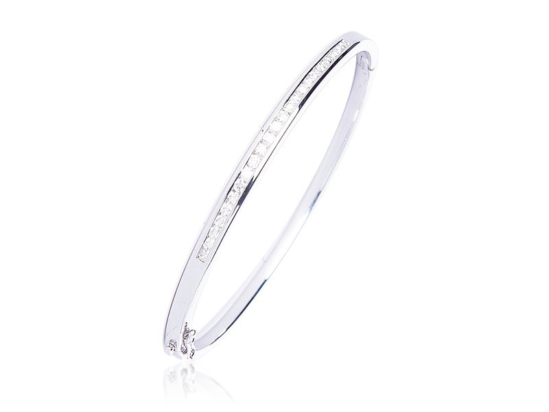 9ct White Gold & 1.00ct Diamonds Bangle