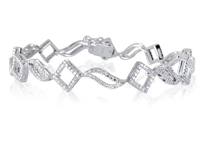 9ct White Gold & 1.65ct Diamonds Bracelet