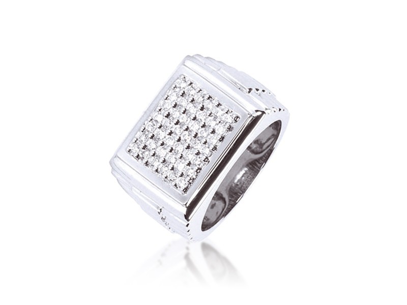 9ct White Gold Mens Ring with 0.50ct Diamonds.