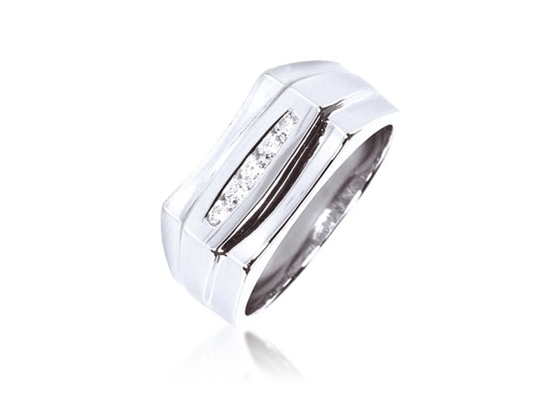 9ct White Gold & 0.25ct Diamonds Wedding Ring
