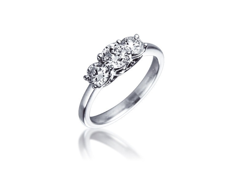 3 stone Platinum ring with 1.00ct Diamonds.