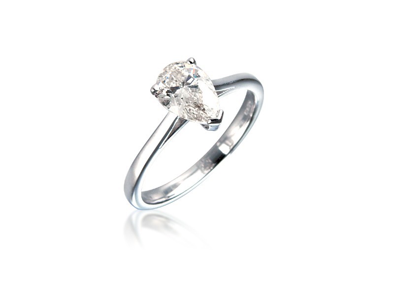 Platinum 1.00ct Diamond Solitaire Engagement Ring