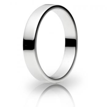 Platinum 4mm Flat Wedding Band 7.6gms