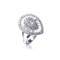 18ct White Gold ring with 2.00ct Diamonds.