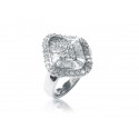 18ct White Gold ring with 1.40ct Diamonds.