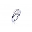 18ct White Gold ring with 0.35ct Diamonds. 