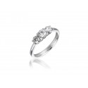 3 stone 18ct White Gold ring with 0.75ct Diamonds.